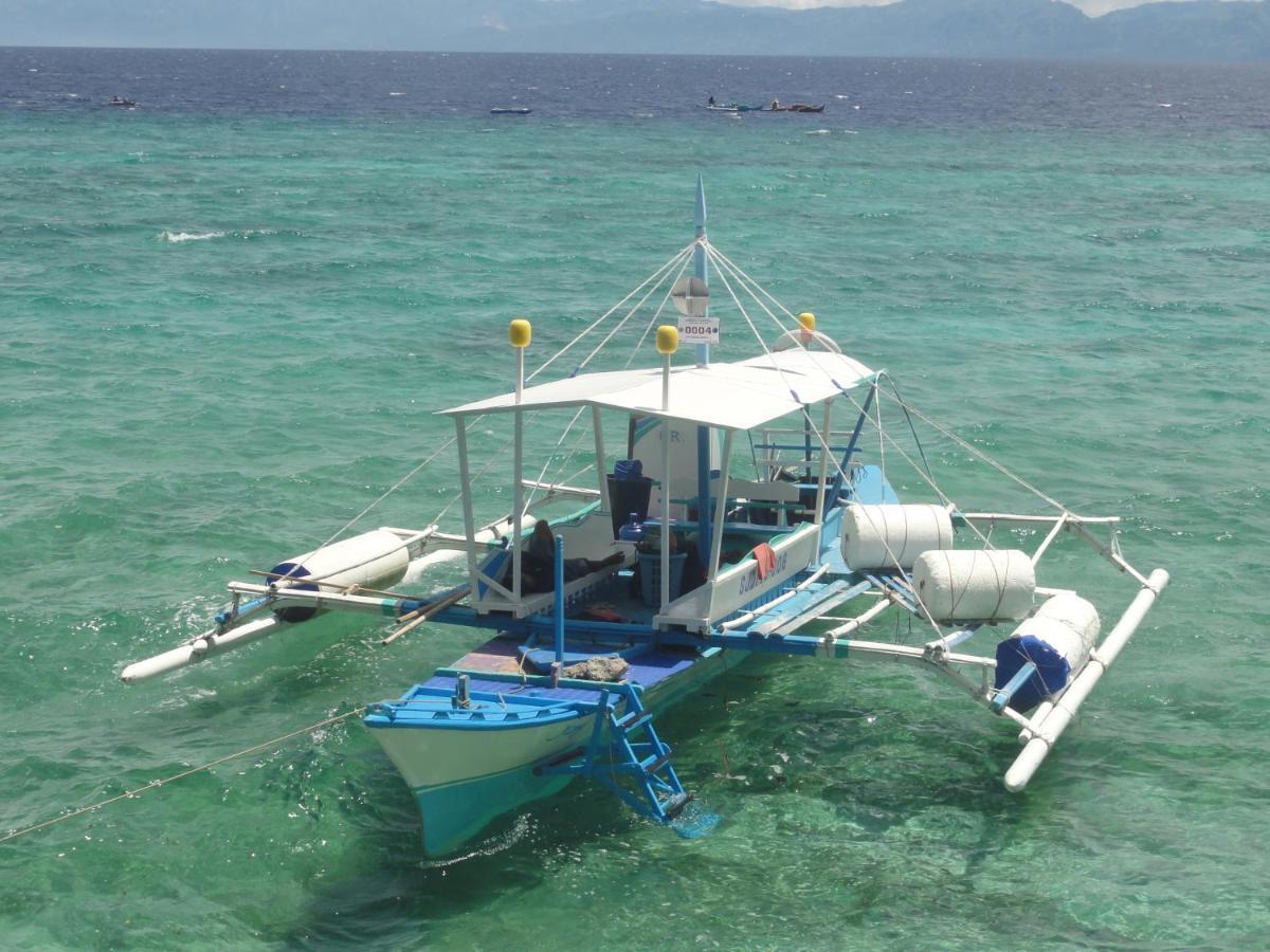 Hotel Sea Turtle House Moalboal Esterno foto